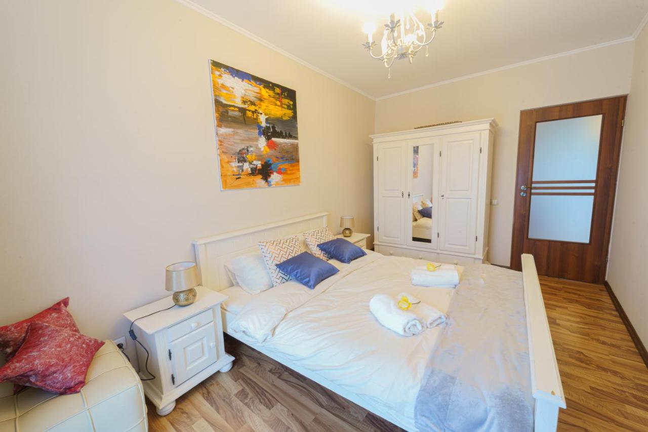 5* Mansion In City Center Cluj Napoca Bagian luar foto