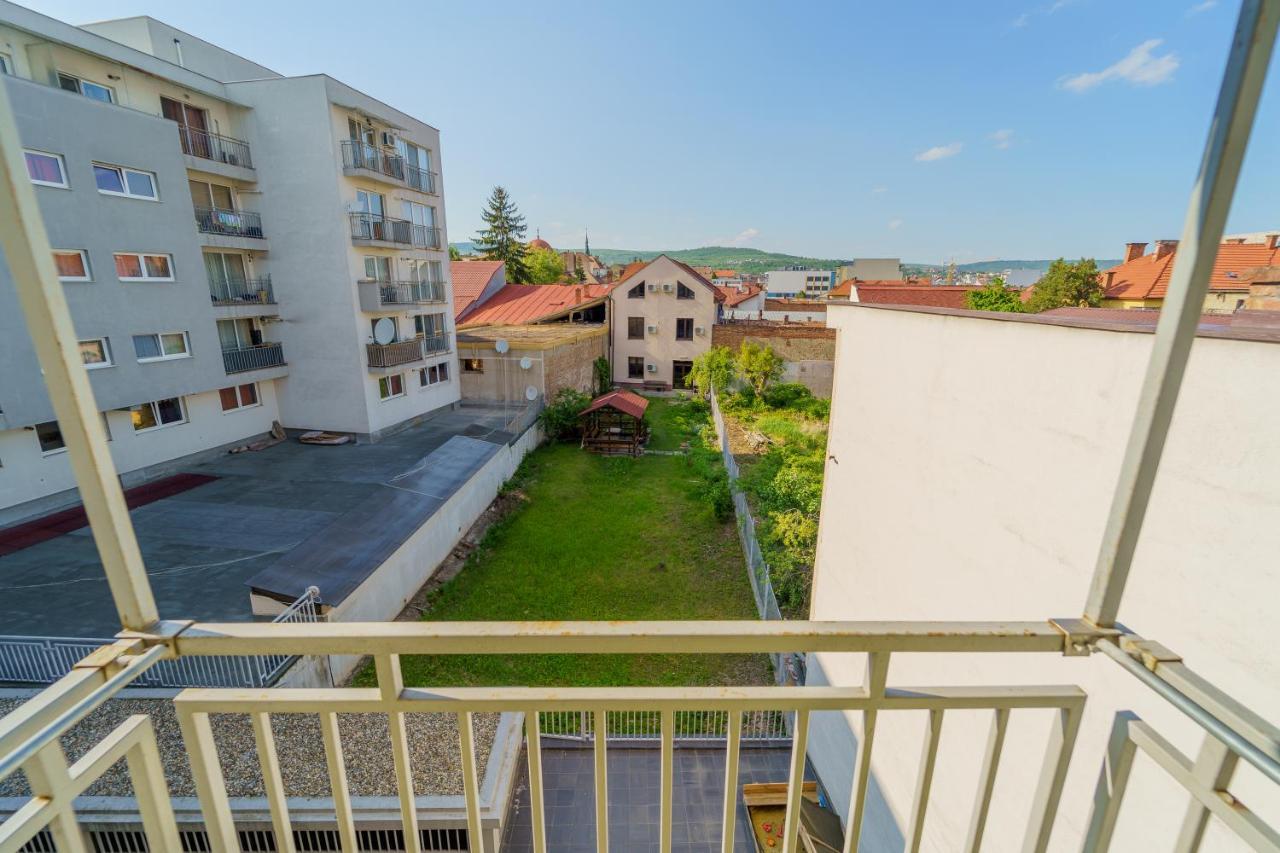 5* Mansion In City Center Cluj Napoca Bagian luar foto